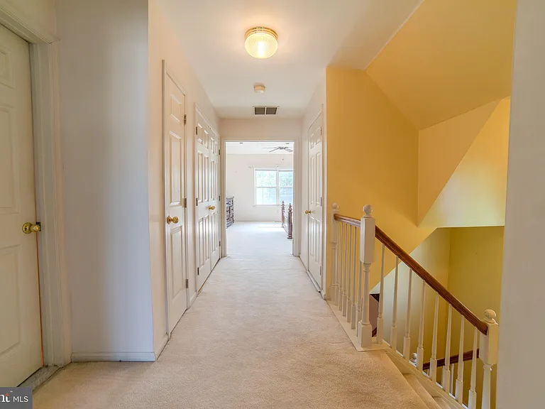 651 Fawn Cir — Photo 11