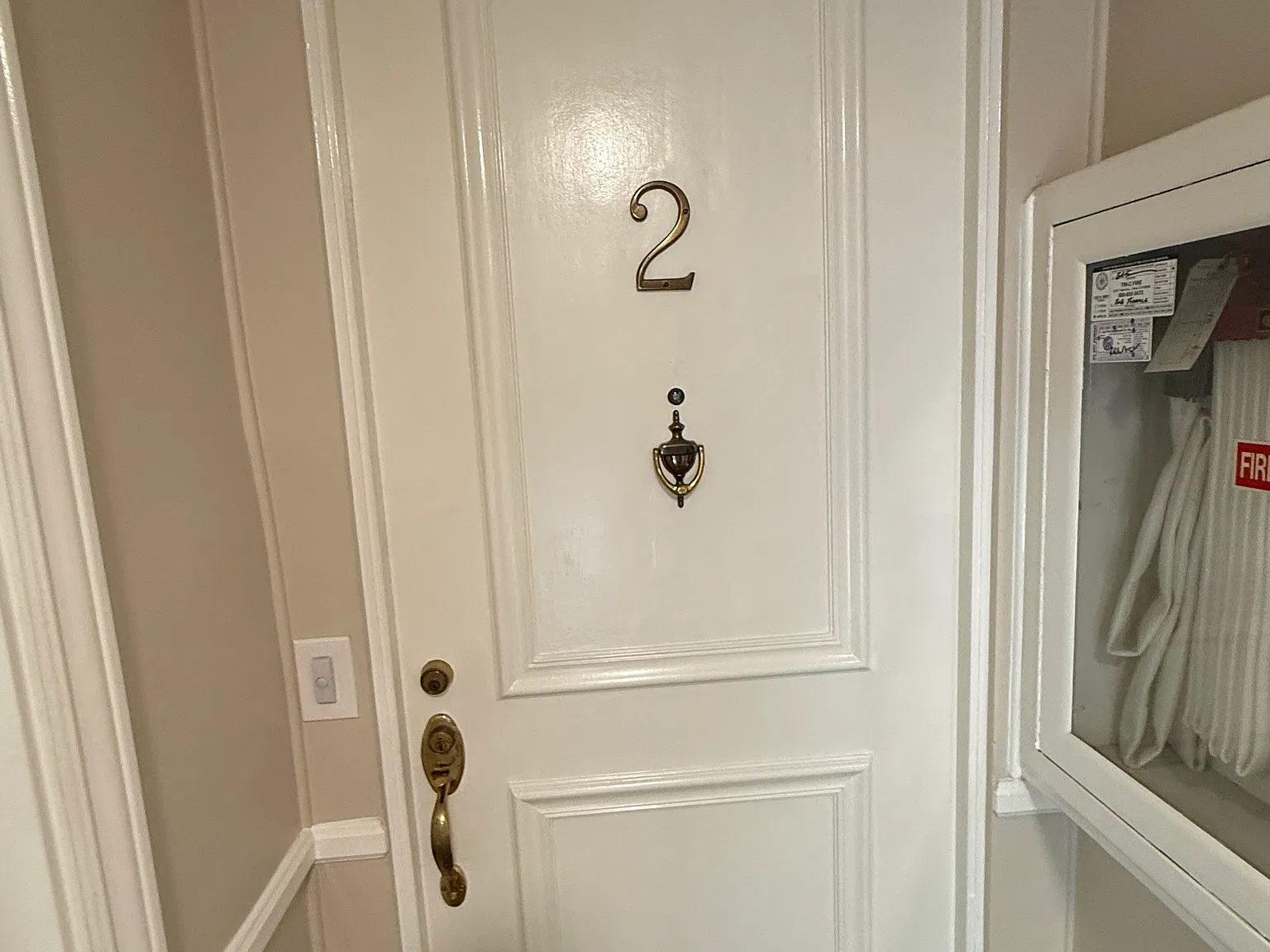 1 bed, 1.5 bath, 1200 sqft, $3,350 — Photo 3