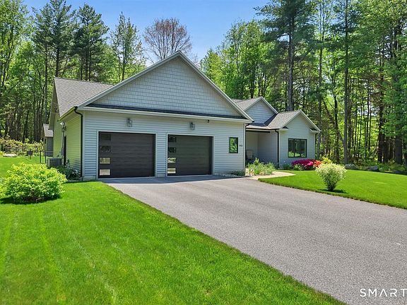 2nd image of 443 Marsh Road