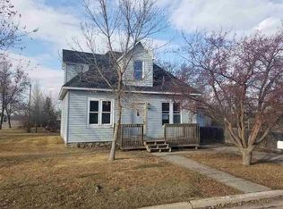 402 Seaton St, Glenburn, ND 58740