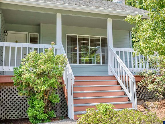 2nd image of 2062 NW Myrtlewood Way