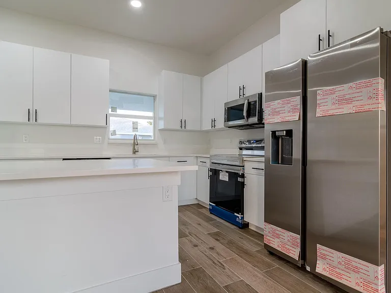 10625 Ayear Rd — Photo 15