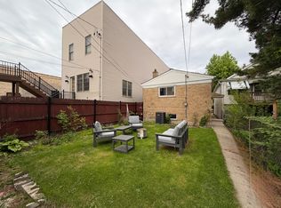 2636 W Medill Ave, Chicago, IL 60647