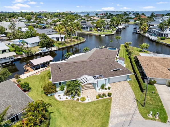 5958 Baker Ct, Fort Myers, FL 33919