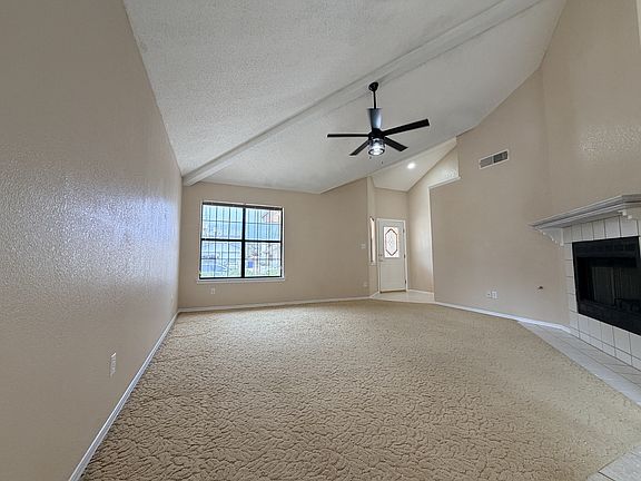 3rd image of 1892 Lyman Dutton Cir