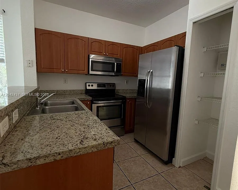 17640 NW 73rd Ave #200-19