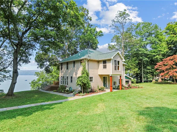 581 Lansing Station Rd, Lansing, NY 14882