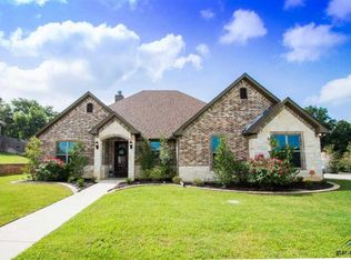 217 Sunnys Halo Blvd, Bullard, TX 75757