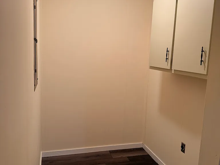 21 David Rd — Photo 18