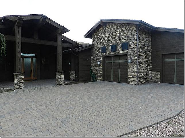 1st image of 900 N Blazing Star Cir