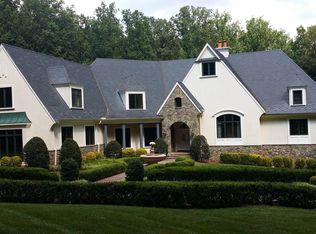 203 River Bend Rd, Great Falls, VA 22066