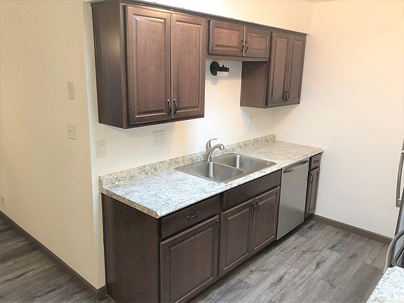 5th image of 501 W Yukon Dr Unit 7