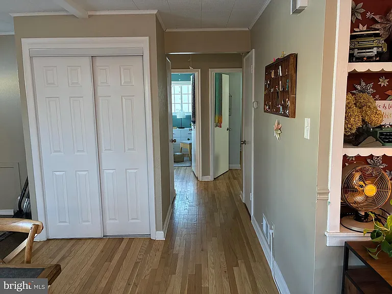 12602 Gould Rd — Photo 25