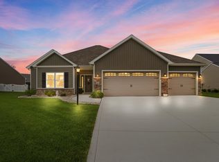 7467 Lemmy Ln, Fort Wayne, IN 46835