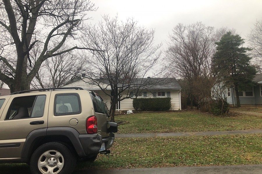 1st image of 284 Granvil Dr