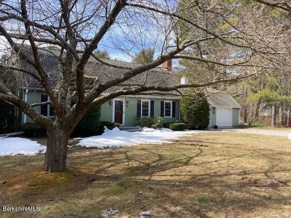 680 S Egremont Rd, Great Barrington, MA 01230