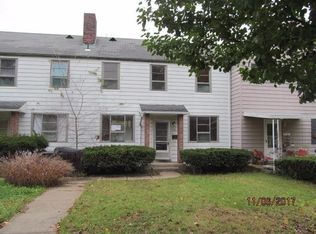 2 Bradnor Pl, Cincinnati, OH 45218