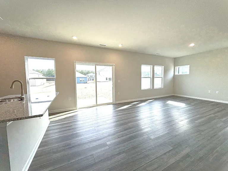 932 Crow Branch Dr — Photo 10