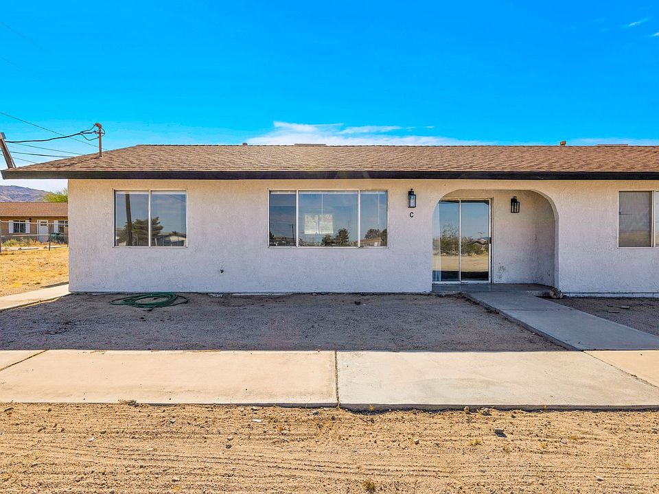 1st image of 74077 Cactus Dr APT B