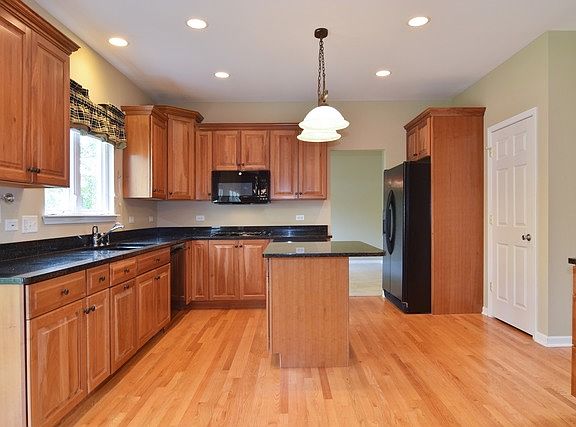 3rd image of 4630 Teonia Woods Dr