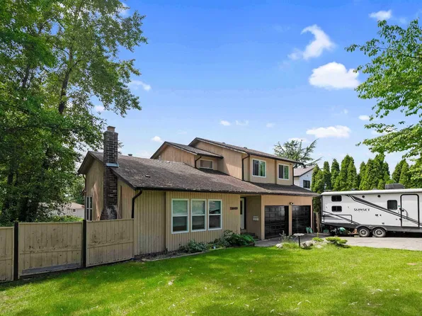15040 Spenser Dr, Surrey, BC V3S 5Z7
