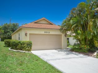 8012 SE Sugar Pines Way, Hobe Sound, FL 33455