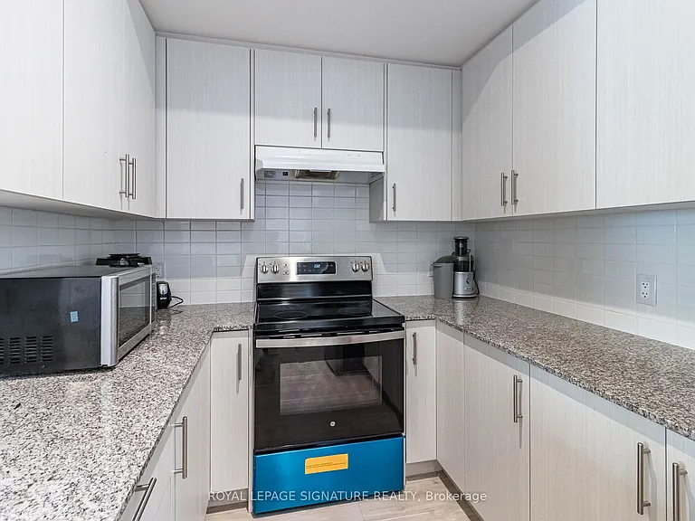 45 Knotsberry Cir #45 — Photo 12