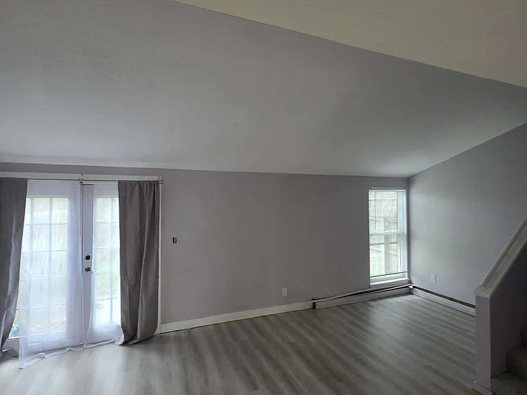 Juniper Ln — Photo 3