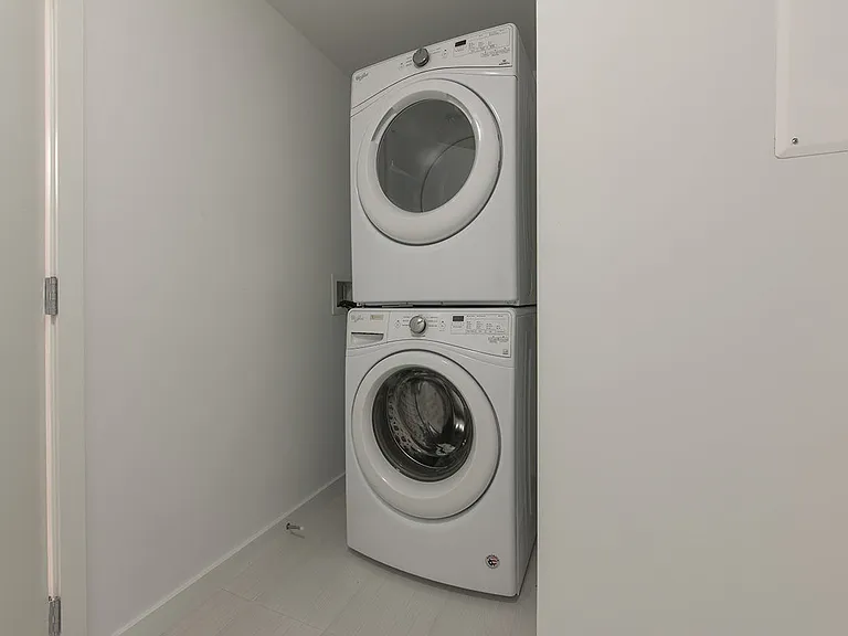 Solitair Brickell Apartments — Photo 8