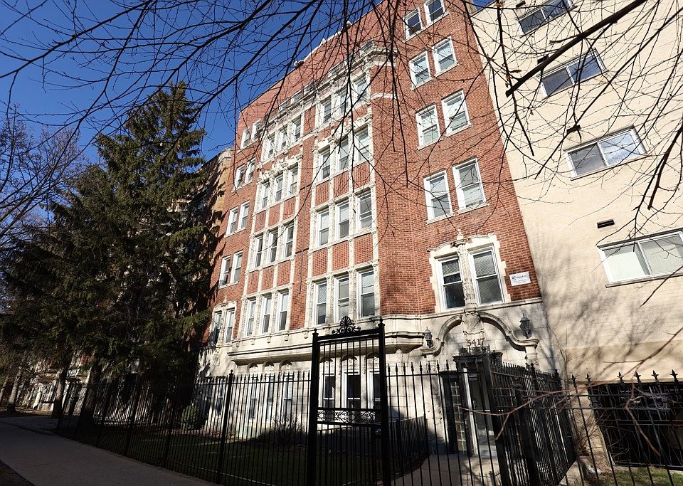 1st image of 5417 N Kenmore Ave #701