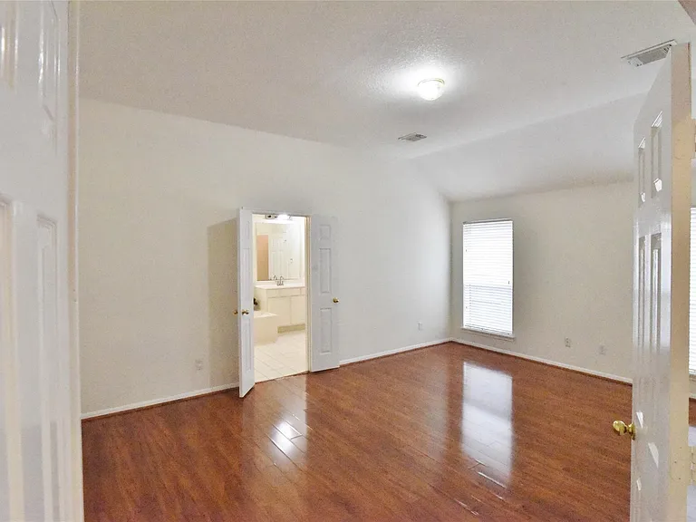 1210 Ivory Meadow Ln — Photo 18