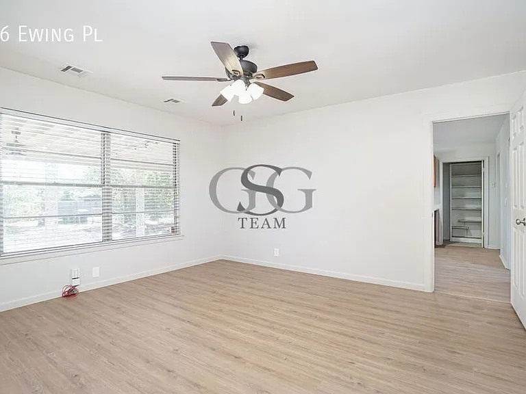 56 Ewing Pl — Photo 8