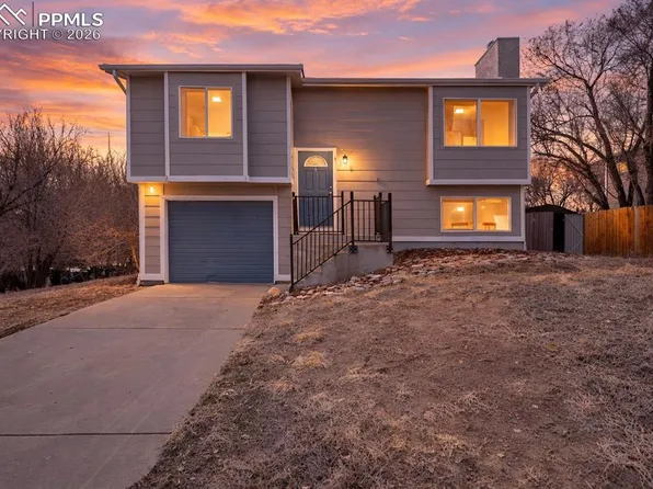 585 Blossom Field Rd, Fountain, CO 80817