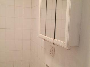 8 Grant St APT 1, Marlborough, MA 01752