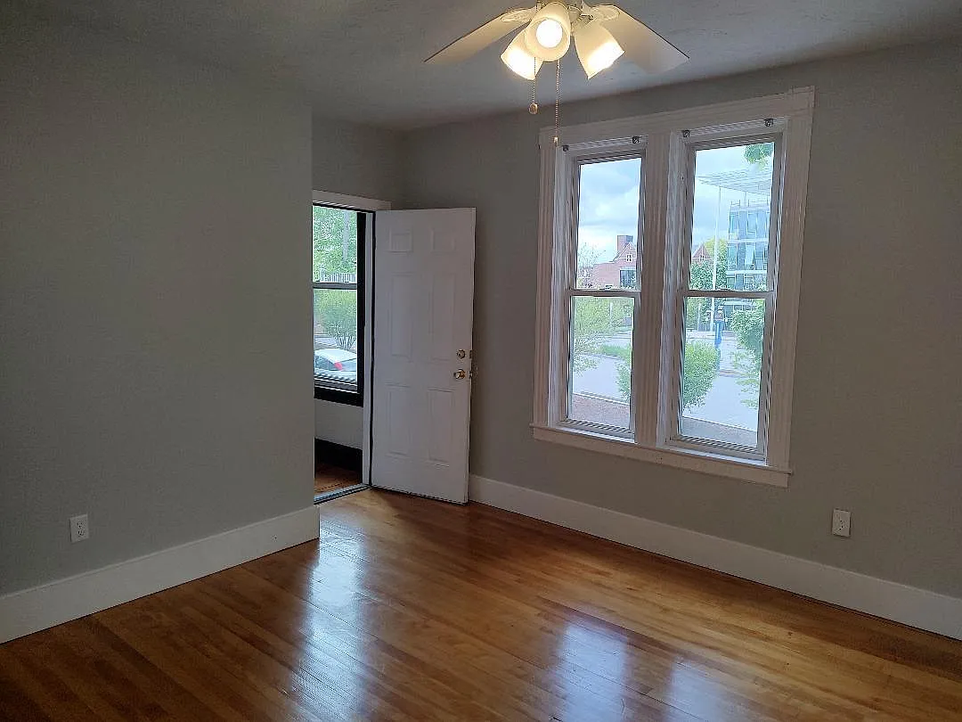 3 Cristy St — Photo 4