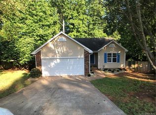 7933 Rolling Stone Ave, Charlotte, NC 28216