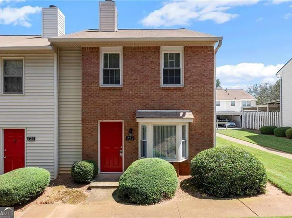 222 Mill Creek Pl, Roswell, GA 30076