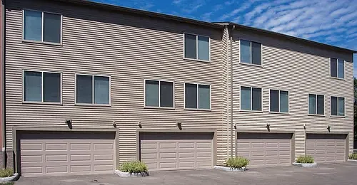 Circle East Townhomes — Photo 8