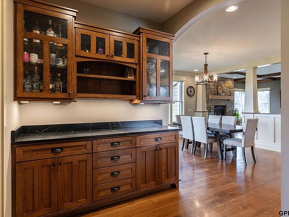 4th image of 10208 Cottonwood Creek Blvd