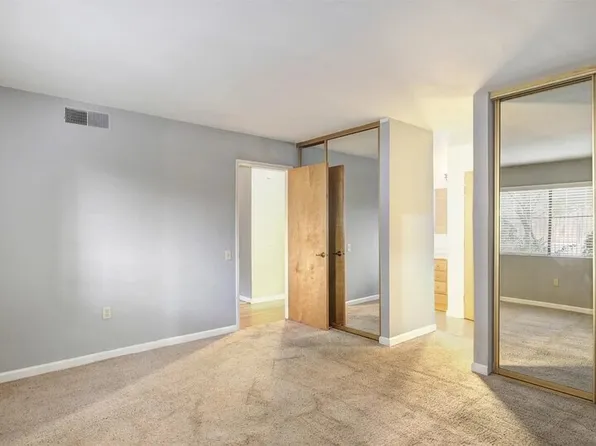 886 Woodside Ln E Unit 1, Sacramento, CA 95825