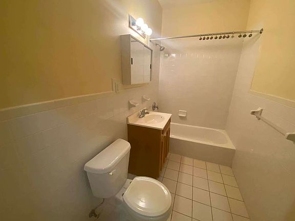 5th image of 28-17 31st St #6H
