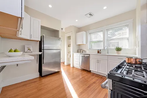 299-301 Alewife Brook Pkwy #3 Photo 1