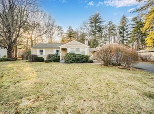 84 Meadowbrook Rd, Springfield, MA 01128