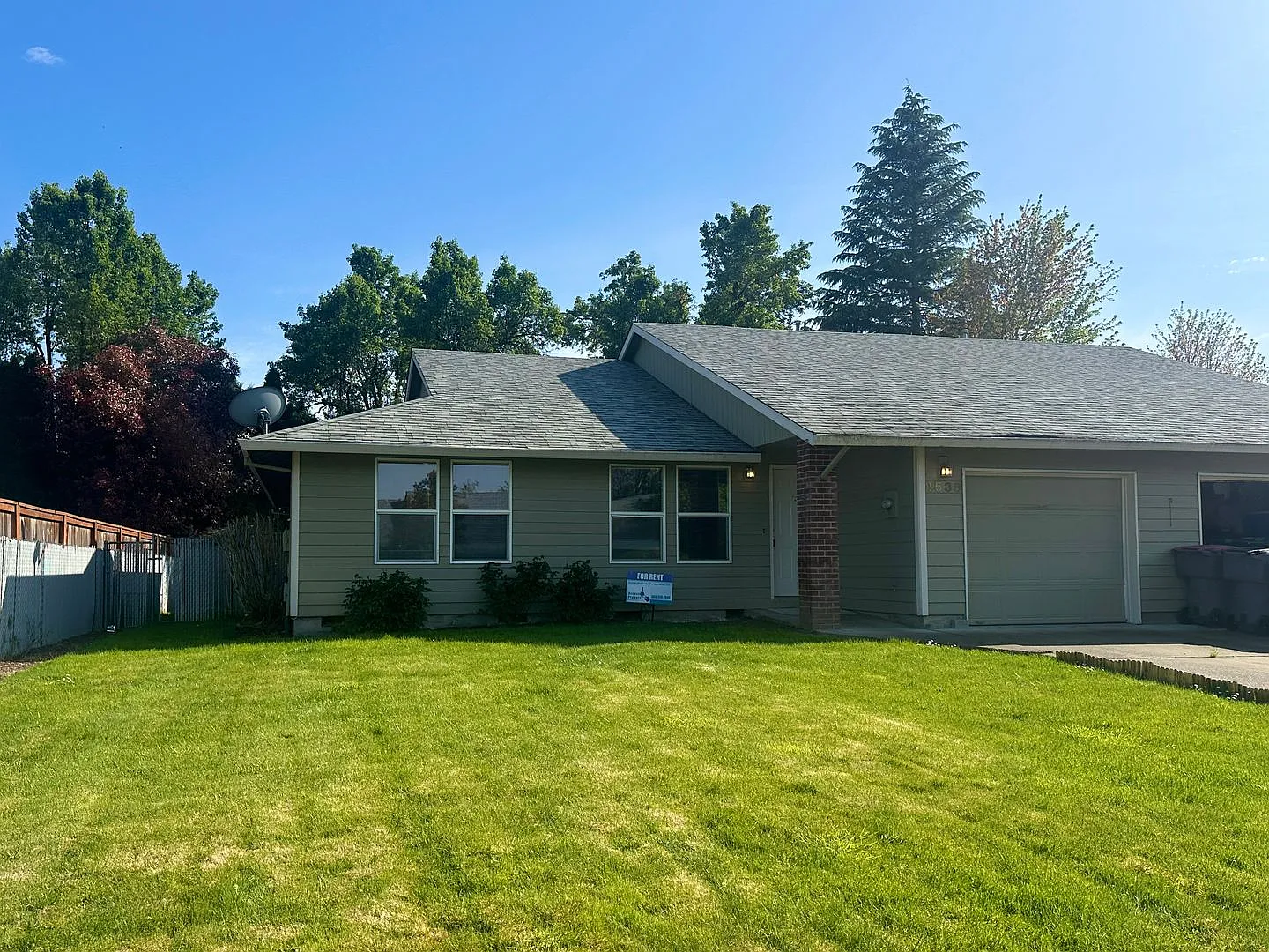 3 Bedroom 2 Bath McMinnville OR — Photo 1