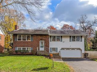 10 Parkview Dr, New Brunswick, NJ 08901