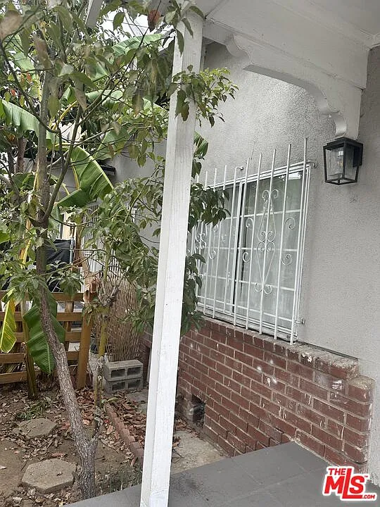 2 bed, 1.0 bath, 588 sqft, $2,600 — Photo 3