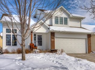 5108 Walnut Ridge Dr, Des Moines, IA 50317