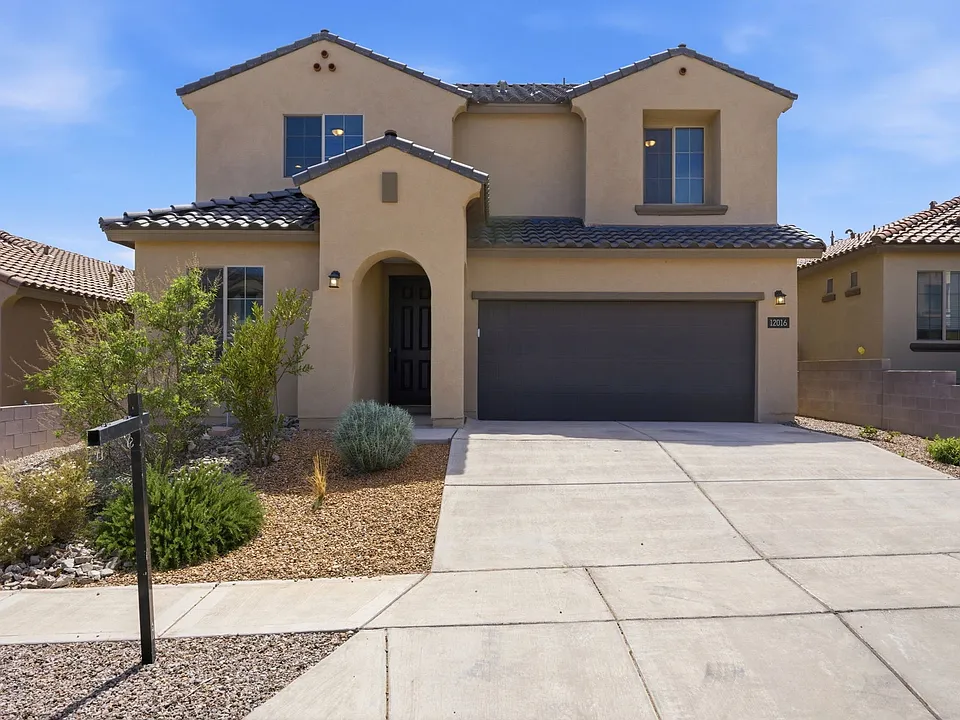 12016 Echo Valley Ln NW