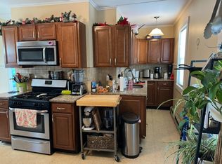 19 Holbrook Ct #2, Melrose, MA 02176