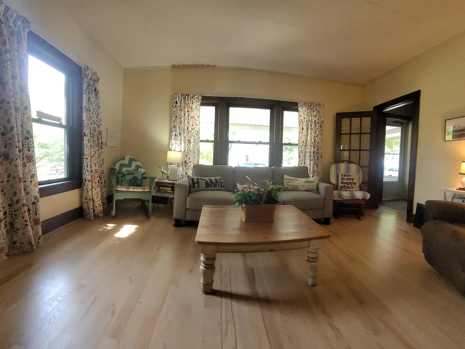 2 bed, 925 sqft, $1,250 — Photo 3